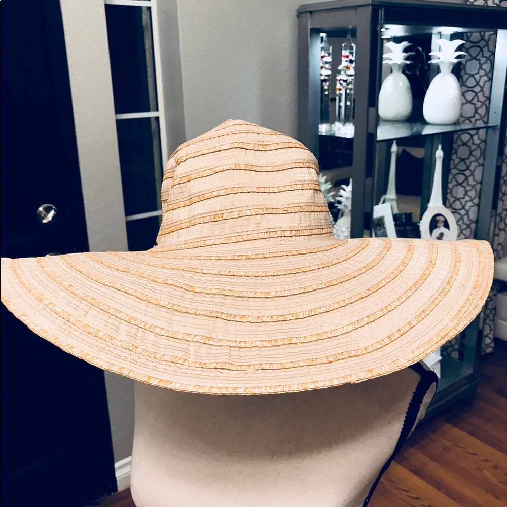 August Hat Gold Floppy Hat